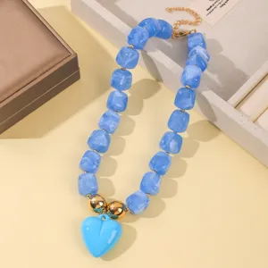 Collar de cuentas de resina azul grueso con colgante de corazón, joyería dopamina para mujeres.
