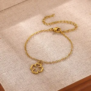 Pulsera de trébol de cuatro hojas dorada de acero inoxidable cadena elegante para mujer