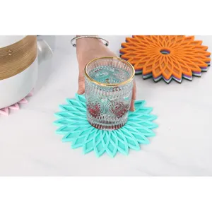 Alfombrilla de aislamiento térmico de silicona estilo nórdico posavasos de mesa genial