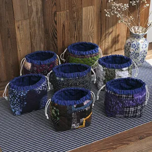 Ρετρό καπιτονέ τσάντα αποθήκευσης patchwork με κορδόνι, φορητό νεσεσέρ καλλυντικών.