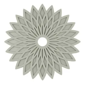 Mantel individual de silicona gris resistente al calor con patrón floral geométrico.