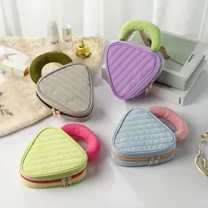 Triangle Quilted Cosmetic Bag Portable Makeup Pouch Cute Travel Toiletry Organizer