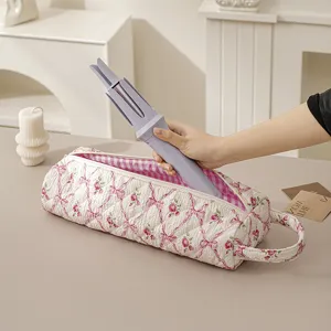 Borsa portaoggetti trapuntata a fiori per strumenti per capelli, grande astuccio.