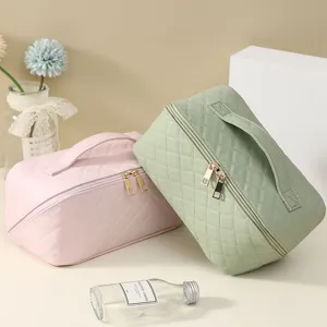 Large capacity quilted cosmetic bag portable travel makeup organizer pouch for women