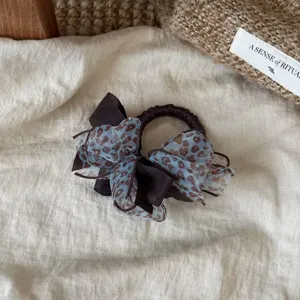 Coletero de pelo con lazo de organza estampado leopardo estilo coreano elegante.