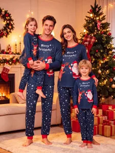 Ensemble de pyjama de Noel assorti pour toute la famille, haut et pantalon a manches longues.