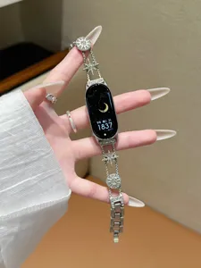 Silbernes Strass Stern Anhänger Metall Uhrenarmband Ersatz für Smartwatch Armband Zubehör.