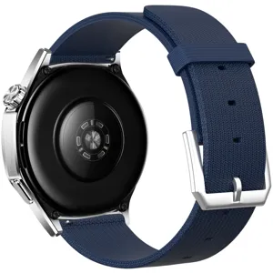 Gedetailleerd overzicht van de stijlvolle blauwe geweven horlogeband met gesp op smartwatch.