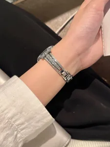 Sparkling rhinestone bow watch strap for Apple Watch Series 10 9 8 7 SE detail view