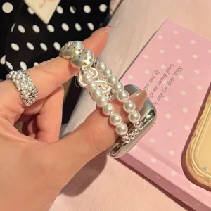 Schönes Herz Perlen Uhrenarmband einzelner Loop Gurt kompatibel mit Apple Watch Serie 10 und SE