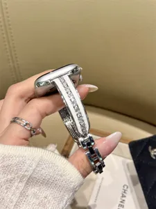 Cinturino per orologio in metallo e camoscio zircone stile coreano compatibile Apple Watch