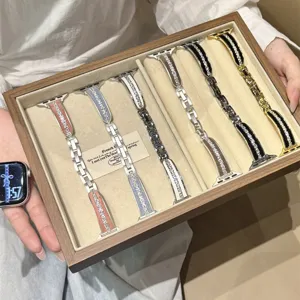 Cinturino per orologio in metallo scamosciato e zircone stile coreano per Apple Watch.