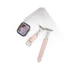 Bracelet de montre en cuir rose avec charms étoile et zircon, compatible Apple Watch, élégant.