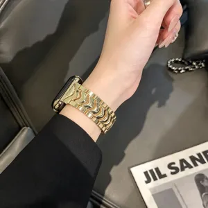 Goldenes gewelltes Metall-Uhrenarmband Ersatz-Zubehoer kompatibel mit Apple Smartwatch.