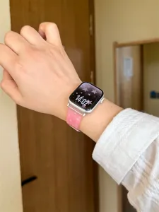 Correa de reloj de gelatina rosa con estrellas compatible smartwatch, accesorio elegante.