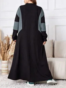 Robe longue maxi ample décontractée manches longues coloris contrasté vue arrière détail.