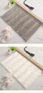 Saugfähige Badematte im Set, gestreifter Chenille Teppich für Badezimmer, weiche rutschfeste Matte.