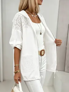 Veste courte femme blanche à capuche et dentelle manches courtes cardigan zippé élégant