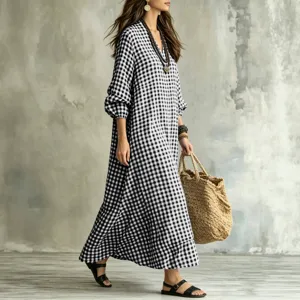 Black and white gingham plaid long dress for women, casual V-neck lantern sleeve maxi dress.