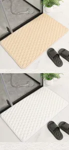 Memory-Schaum Badematte, saugfähige weiche rutschfeste Fußmatte für den heimischen Duschraum.