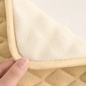 Rutschfeste Memory-Foam-Tuerfmatte saugfaehige Badezimmer-Fussmatte fuer den Haushalt