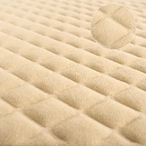 Korallenfleece Memory Schaum Fußmatte, weiche und bequeme saugfähige Badematte für den Haushalt.