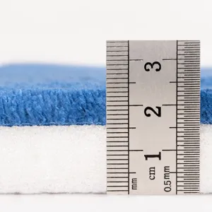 Verdickte Memory-Foam-Fußmatte mit weicher Oberfläche, rutschfeste und saugfähige Badematte.