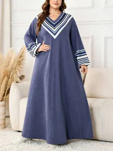 Women's Casual V-Neck Geometric Print Bell Sleeve Loose Plus Size Long Dress Fashion Elegant Autumn Robe
