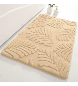 Thickened faux rabbit fur bath mat, soft memory foam absorbent non-slip floor carpet detail.