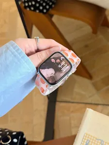 Bracelet de montre en silicone à pois orange, lanière de rechange TPU souple et élégante