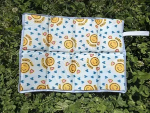 Tragbares klappbares Outdoor Camping Schaumstoff Kissen feuchtigkeitsbeständig Sitzmatte