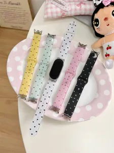 Cinturino per orologio in silicone con grazioso motivo a cuore, ricambio colorato.
