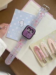 Silikon-Armband Detailaufnahme mit süßem Hasen-Design, weiche rosa Ästhetik für iWatch.