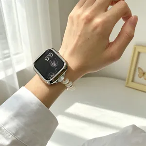 Coque Apple Watch strass et bracelet spirale perles compatible montres élégant.
