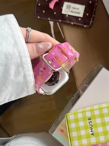 Rosa Cartoon Silikon Sport Uhrenarmband Ersatz für Apple Watch Series SE 9 8 7 6