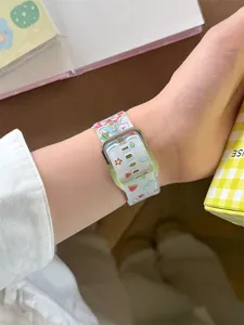 Silikon Cartoon Uhrenarmband Detailansicht, mit süßem Bären und Frucht Print Design.
