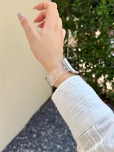 Mattierte Silikon-Uhrarmband mit Sternen, durchscheinend, kompatibel mit Smartwatches.