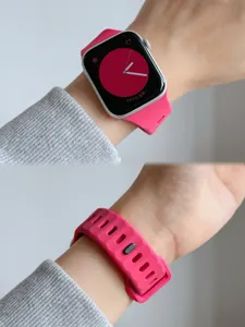 Roze siliconen horlogeband compatibel met Apple Watch, zachte vervangende band met gesp.