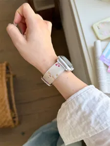 Cinturino di ricambio in silicone compatibile con Apple Watch comodo e stiloso con disegno