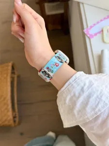 Cinturino in silicone estivo rinfrescante compatibile con Apple Watch, accessorio morbido.