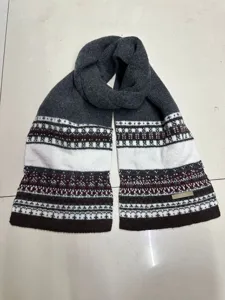 Fair Isle nordischer Strickschal im Winter warm geometrischer Muster Halswärmer Damen.