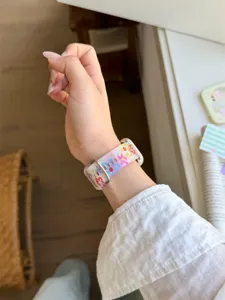 Cinturino per orologio in silicone colorato con motivo floreale per smartwatch