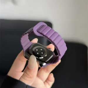 Cinturino di ricambio magnetico in silicone viola compatibile per smartwatch uso quotidiano.