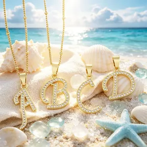 Collier pendentif lettre A B C D en zircone cubique plaque or mode bijoux style de plage chic