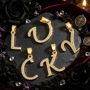 Pendentifs de lettre gothique en zircone cubique plaqués or pour collier hip-hop DIY