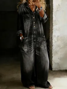 Vintage street style women's denim jumpsuit with lapel and long sleeves, wide leg.