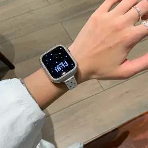 Gestippelde lederen horlogeband en strass horlogekast compatibel met smartwatch band.
