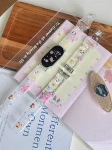 Bracelet de montre en silicone transparent avec dessin animé, style mignon et joli.