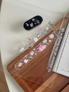Bracelet de montre connectée en silicone transparent avec animaux de dessin animé mignons.