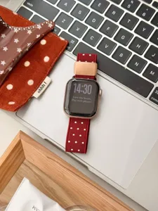 Nylon Sternen Pünktchen Uhrenarmband kompatibel mit Apple Watch, stilvolles Ersatzarmband für Damen.